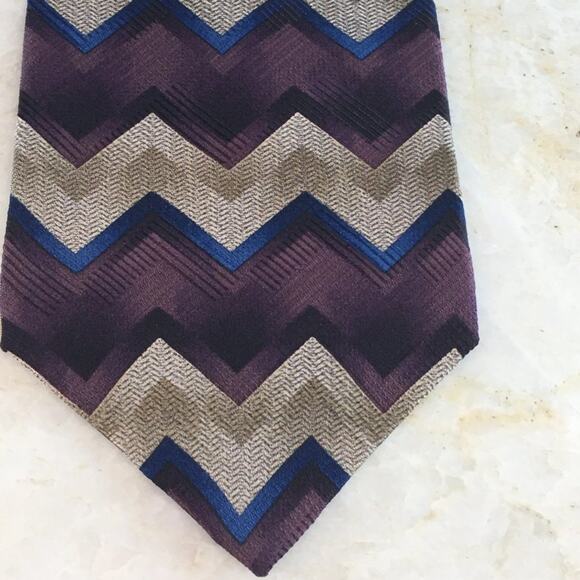 FASHION NECKWEAR SILK TIE - Picture 1 of 8